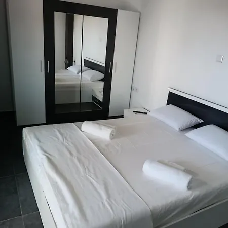 Deja Vu * Neos Marmaras