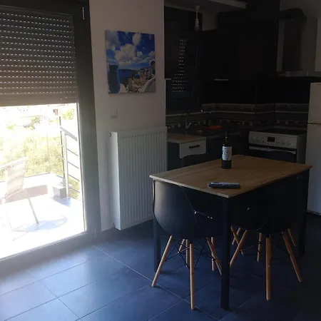 Deja Vu Apartment *